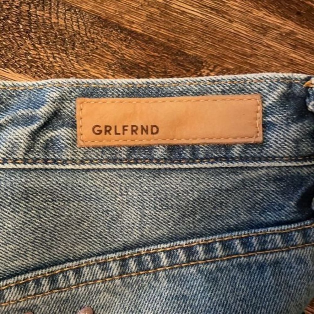 GRLFRND jeans Karolina a little more love 27 - Picture 8 of 11